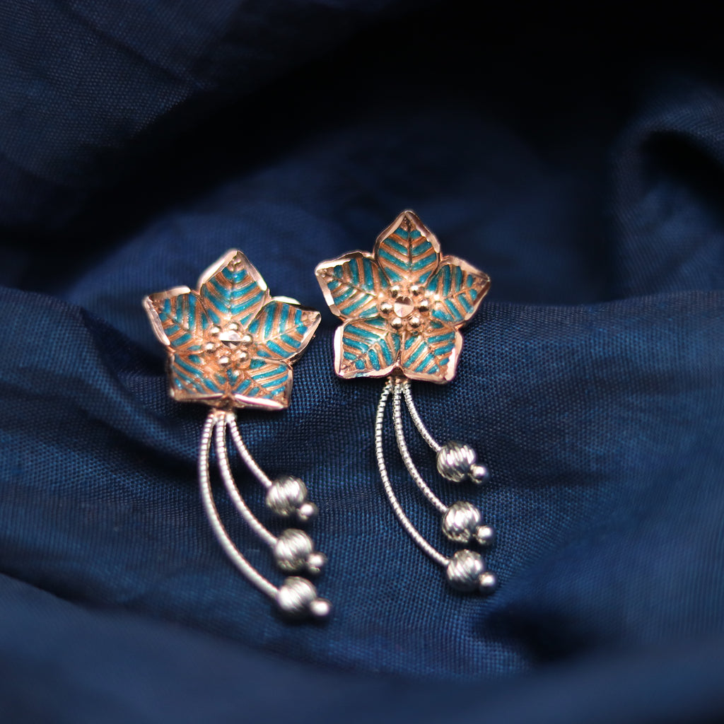 Azure Bloom Silver Necklace