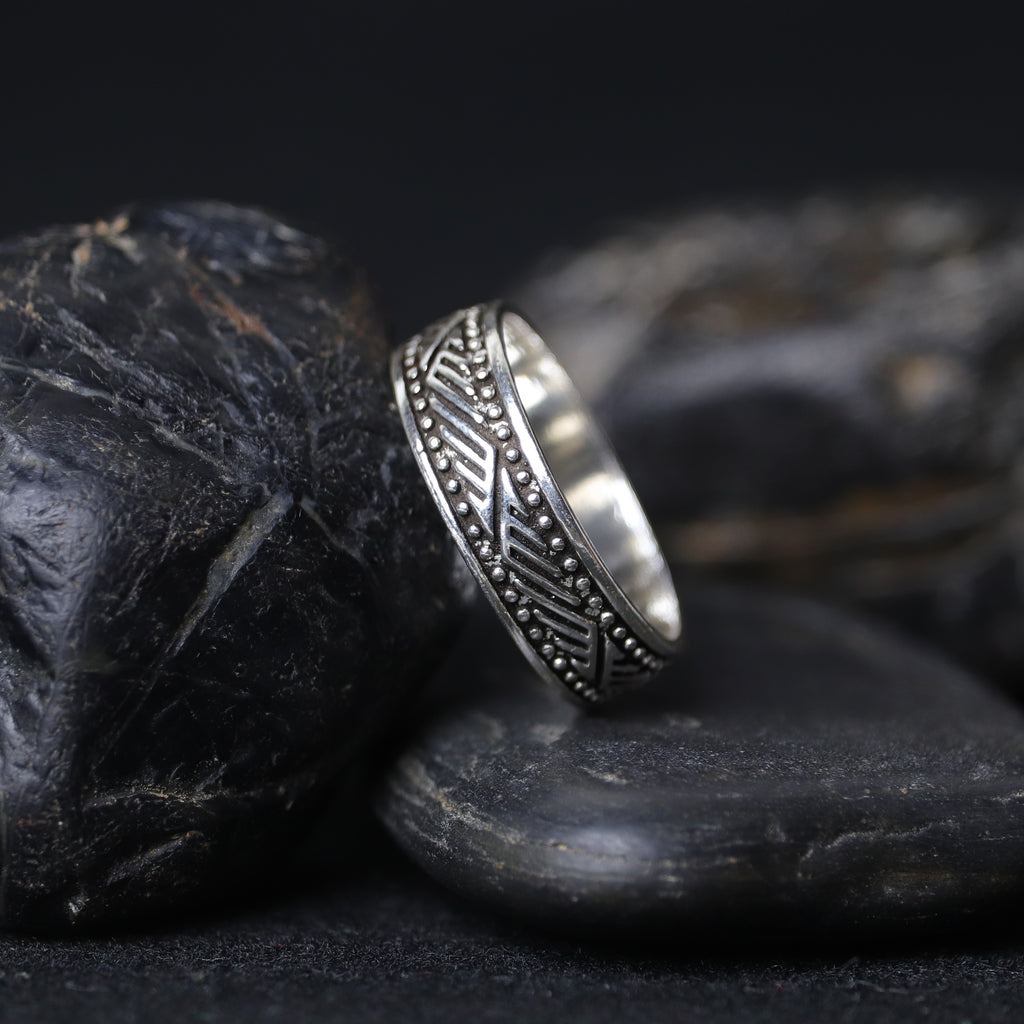 Chevron Weave Oxidised 925 Silver Ring