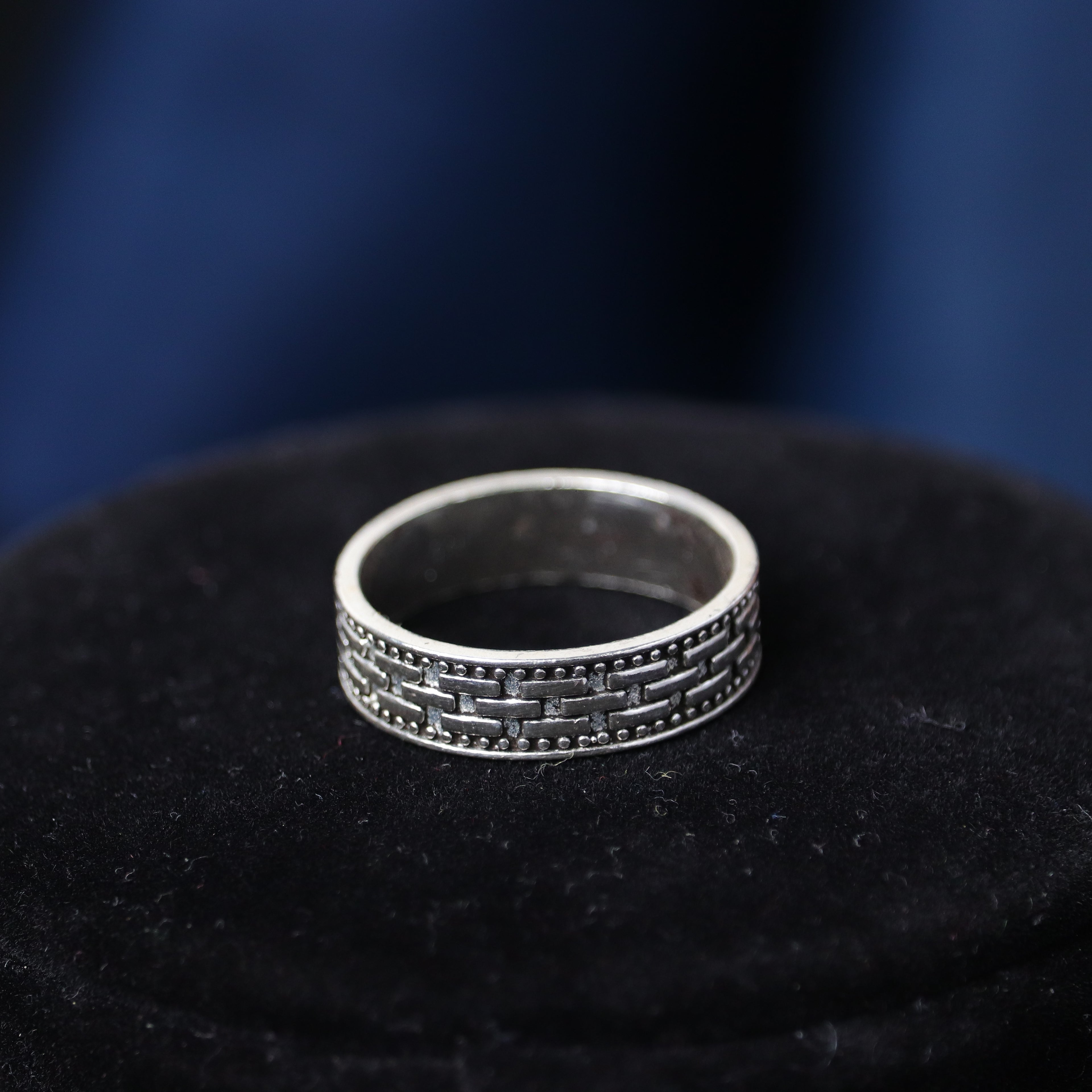 Textured Brick Pattern Oxidised 925 Silver Ring